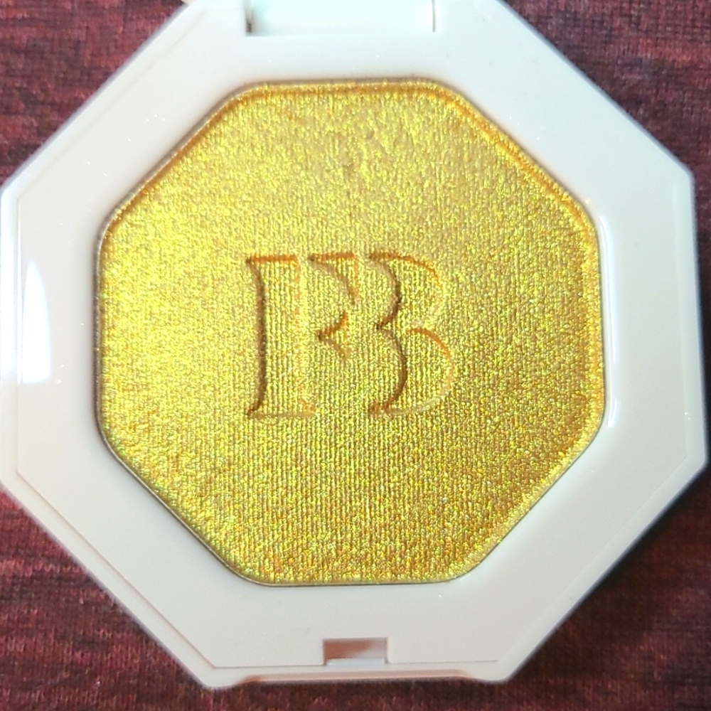 Fenty Beauty, Trophy wife
